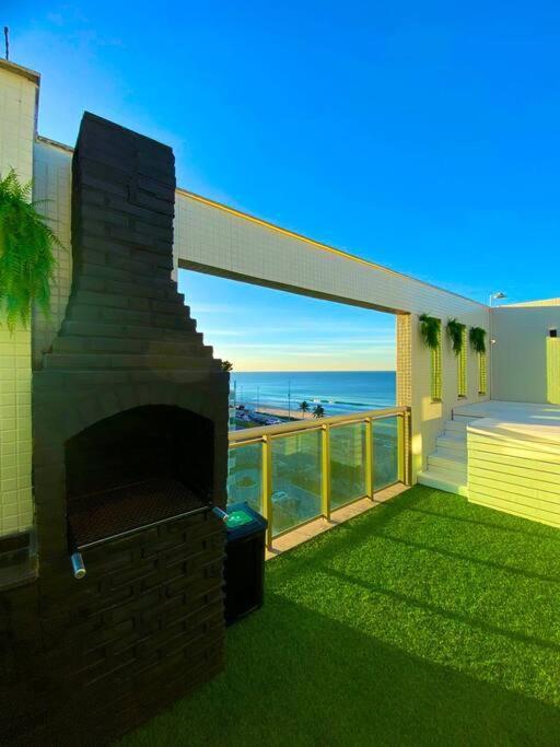 Apartamento Exclusive Beachfront Penthouse: Private Pool, Amazing View