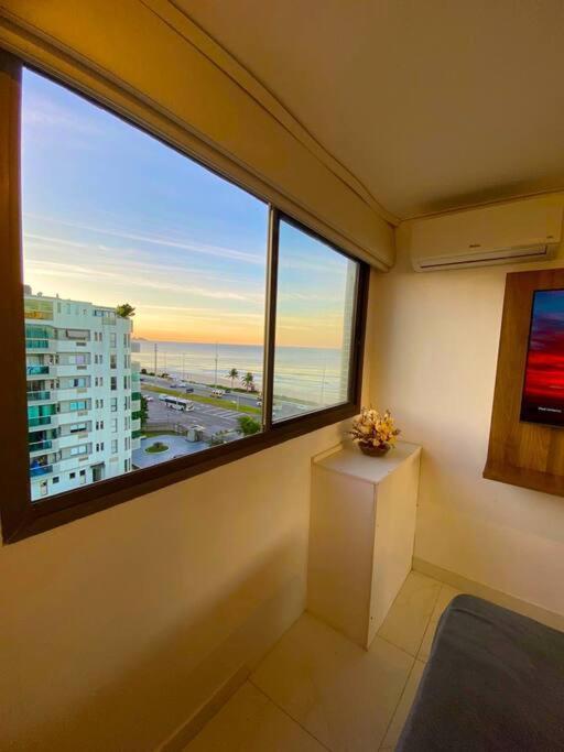 Apartamento Exclusive Beachfront Penthouse: Private Pool, Amazing View