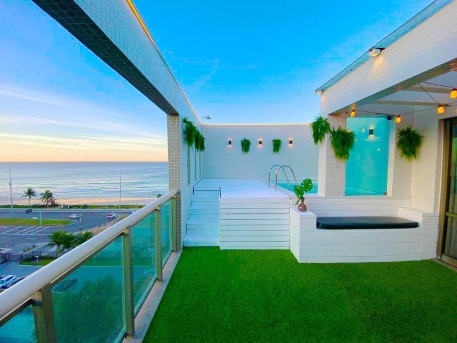 Exclusive Beachfront Penthouse: Private Pool, Amazing View